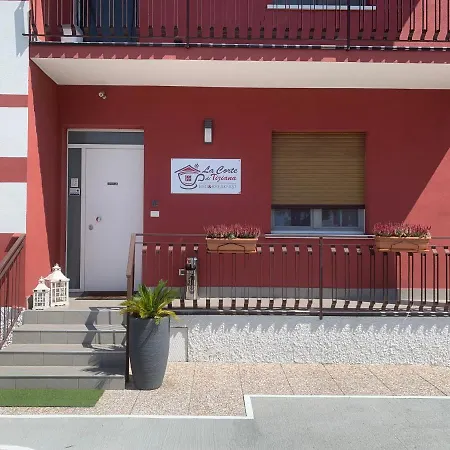 La Corte Di Tiziana *