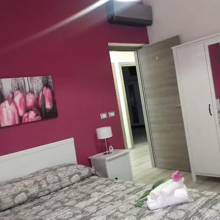 La Corte Di Tiziana Bed & Breakfast *